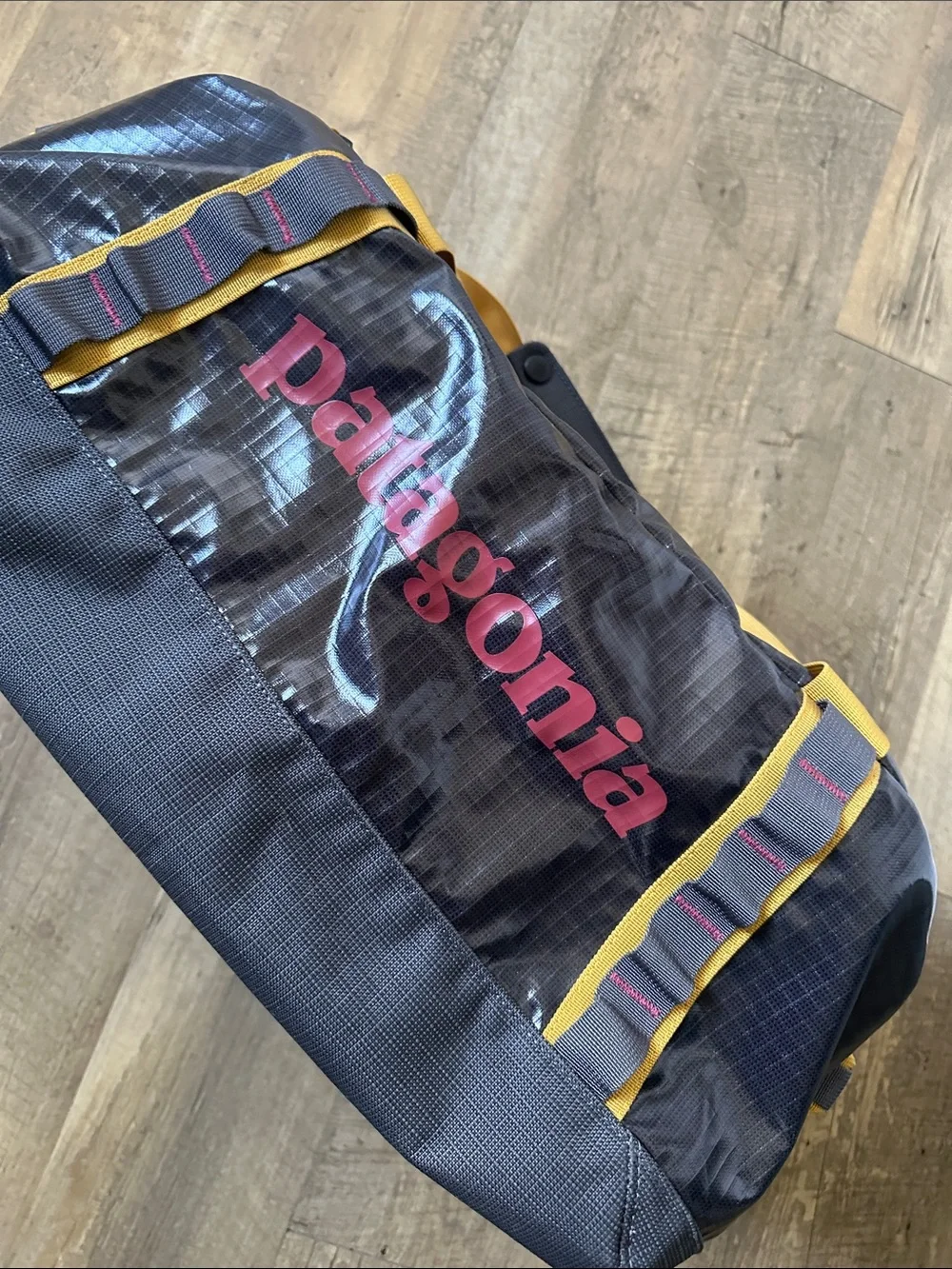 Patagonia Black hole Duffel 40L